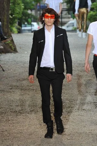 Look 12